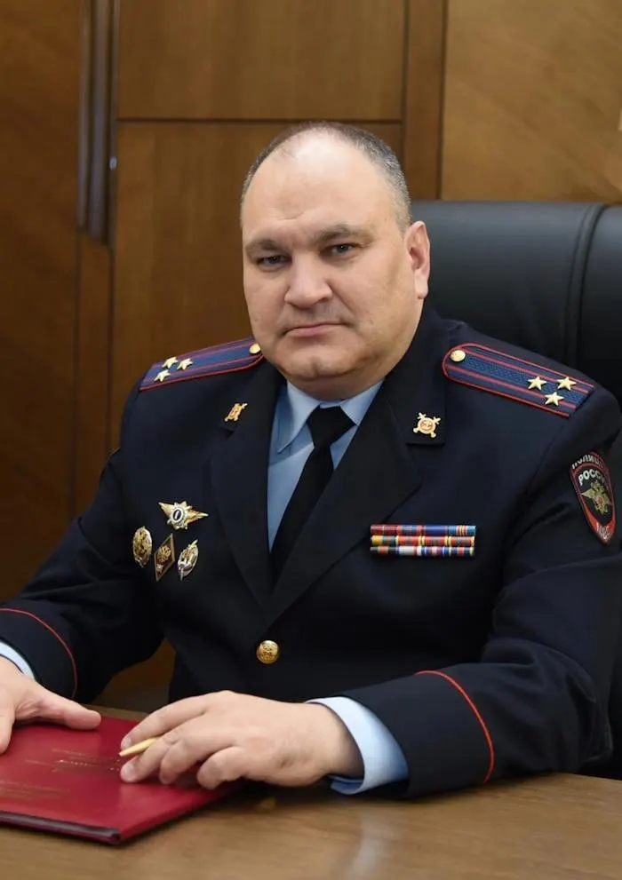 Краткая справка о Константине Кремневе: биография, служебная карьера и назначение и.о. начальника полиции Волгоградской области указом Президента 5 ноября 2025 года.