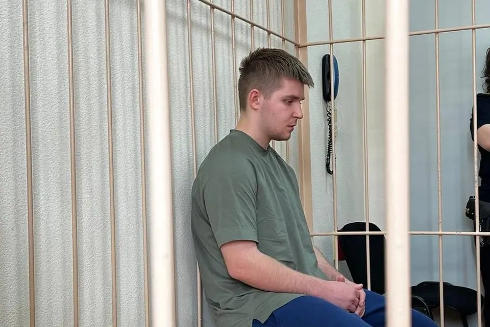 Центральный районный суд Новосибирска признал виновным Никиту Заставнюка: в ночном ДТП на Красном проспекте погибли трое, ещё двое получили тяжёлые травмы.
