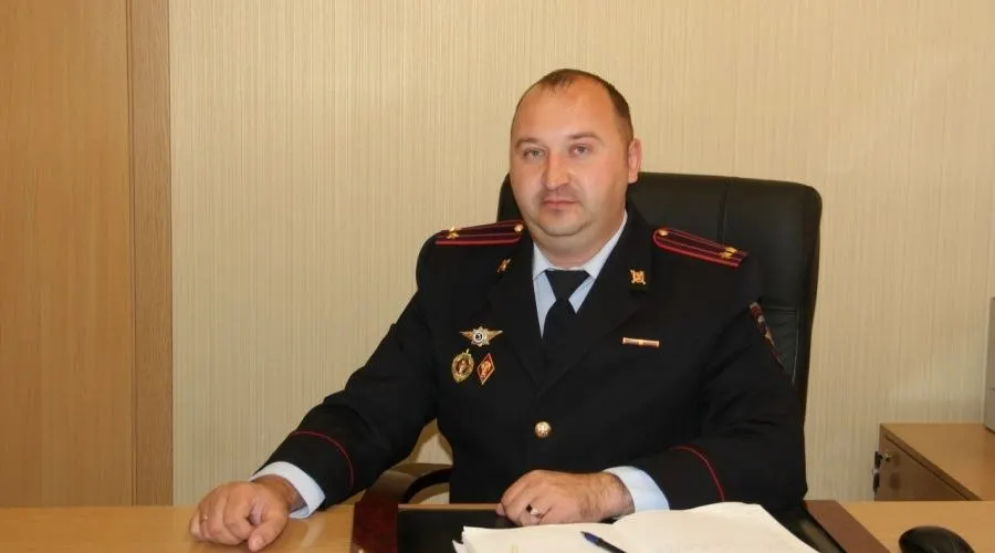 Бийский городской суд признал экс‑руководителя МУ МВД виновным в несанкционированном доступе к базам данных и назначил 3,5 года условно.