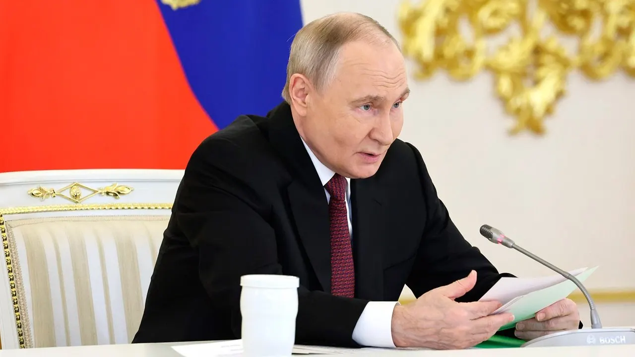 По словам президента, Россия растёт быстрее Европейского союза; по паритету покупательной способности её экономика — четвёртая в мире и первая в Европе.