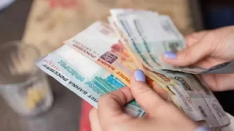 В Алтайском крае женщина украла у знакомой кошелёк во время массажа. По факту кражи возбуждено уголовное дело, часть денег изъята.