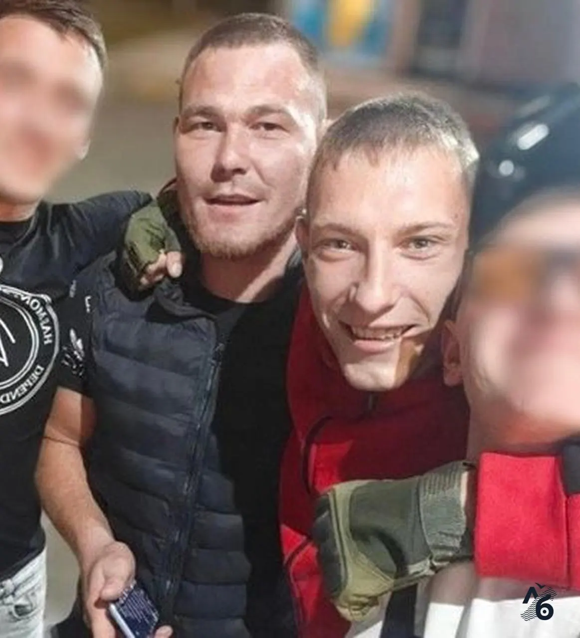 Военный суд в Новосибирске назначил сроки трем жителям Сибири: 23 года, 21 год 3 месяца и 6,5 года воспитательной колонии. Младшему из осуждённых — 16 лет (на момент задержания — 14).