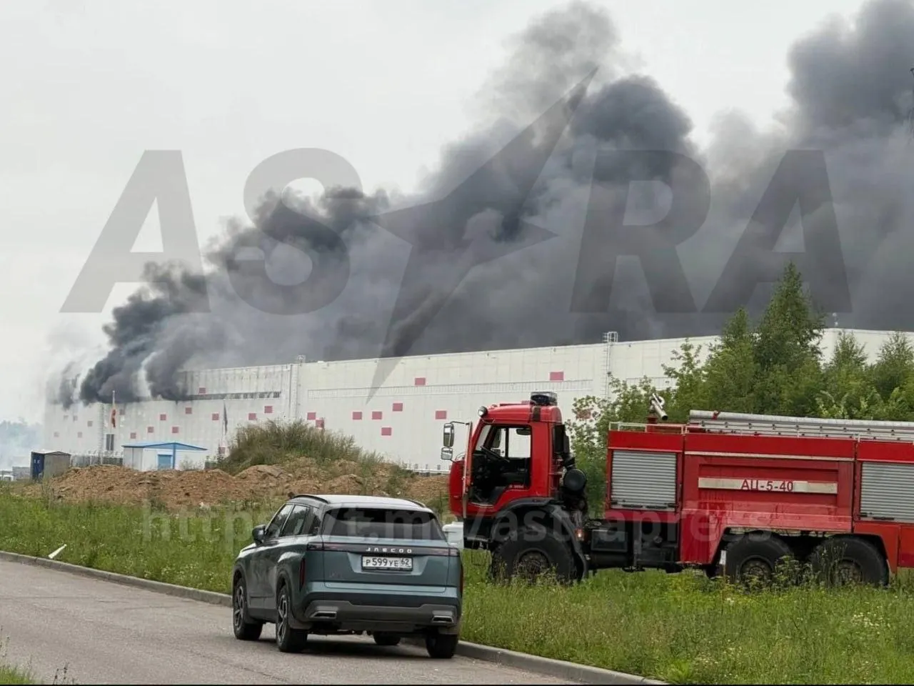 В ходе ночных атак беспилотников и связанных событий в нескольких регионах есть пострадавшие, разрушения и задержания. Также в издательской сфере произошли кадровые изменения на фоне ужесточения регламентов.