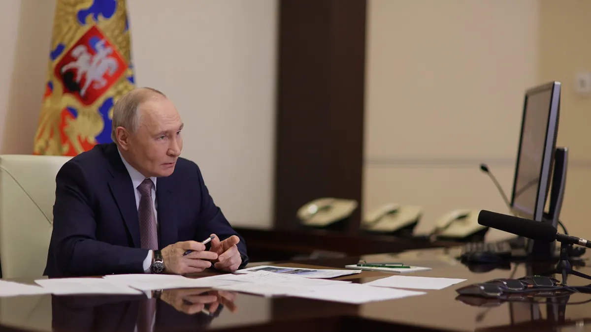 Указ предоставляет возможность временного внешнего управления на критически важных объектах в случае угрозы их функционированию.