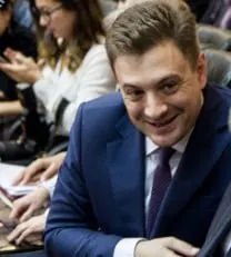 Камнев обратился к Минпромторгу с призывом снизить внутреннюю цену LADA, указав на более низкие тарифы за пределами России.