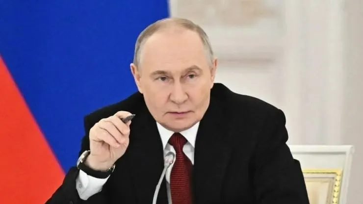 Путин подписал указ о передаче долей Nestlé Кубань и Nestlé Россия во временное управление Л.Е.В. Менеджмент.