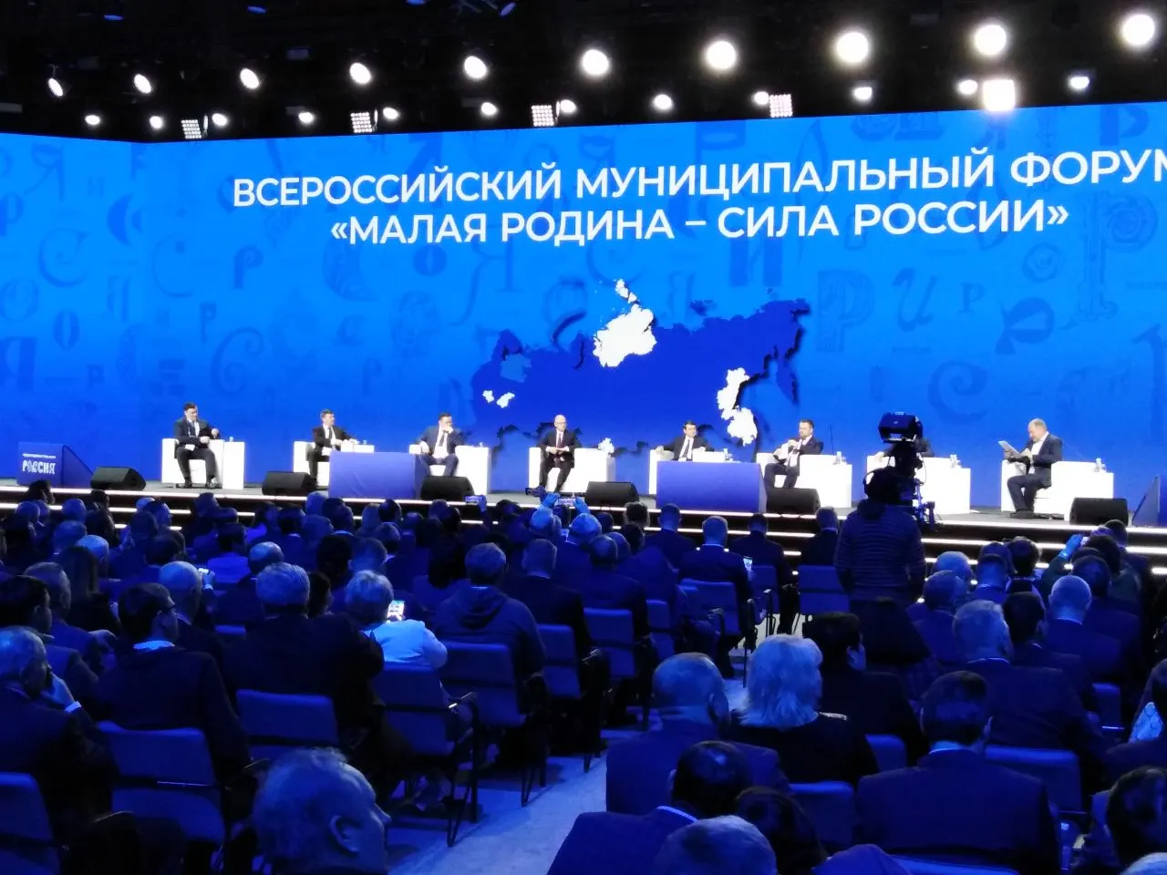 Глава государства утвердил проведение ежегодного муниципального форума и премии, направленных на развитие местного самоуправления и поддержку муниципальных активистов.