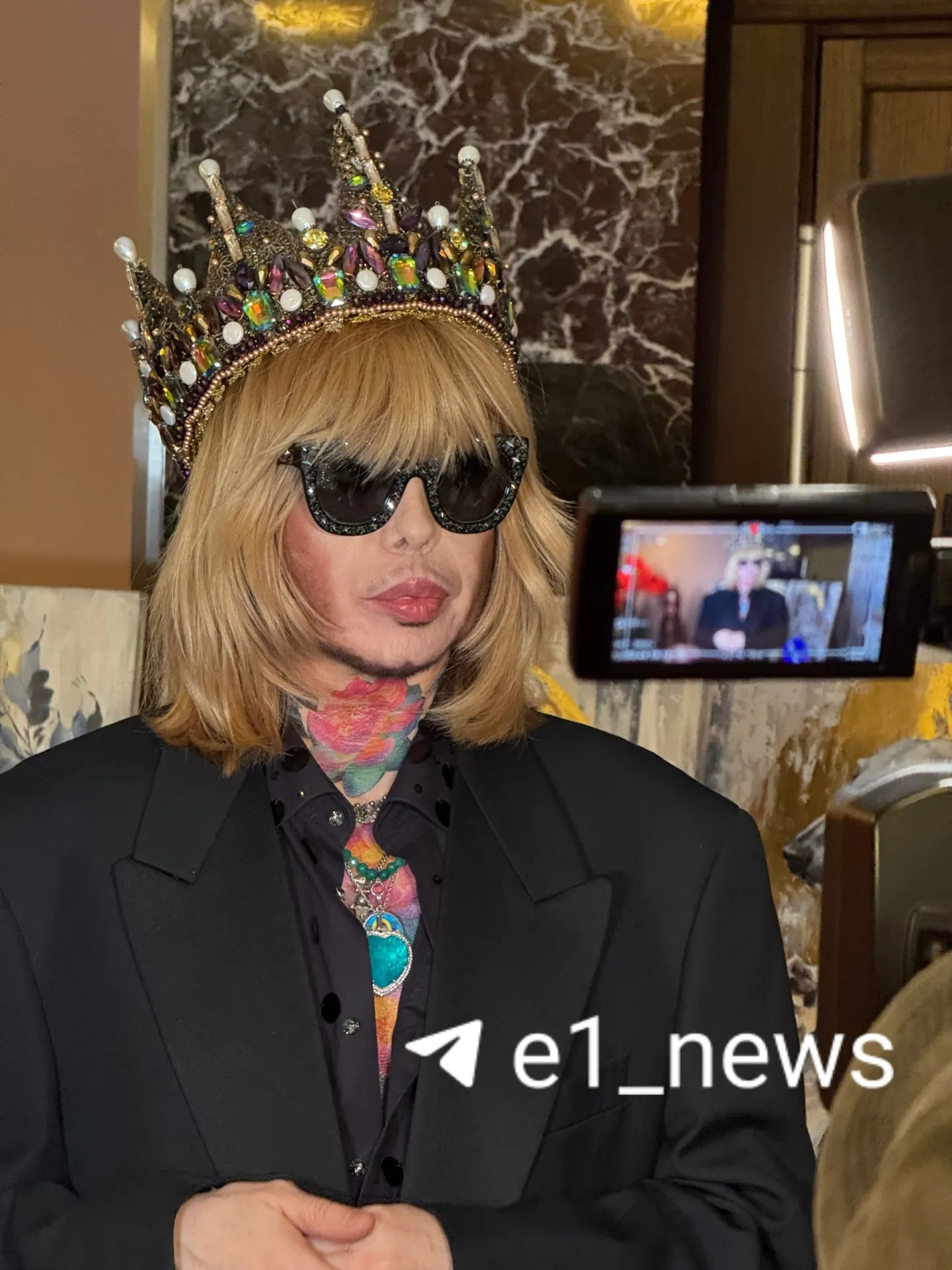 На форуме отечественной моды обсуждают развитие российской индустрии: ключевой принцип — только российские производители.