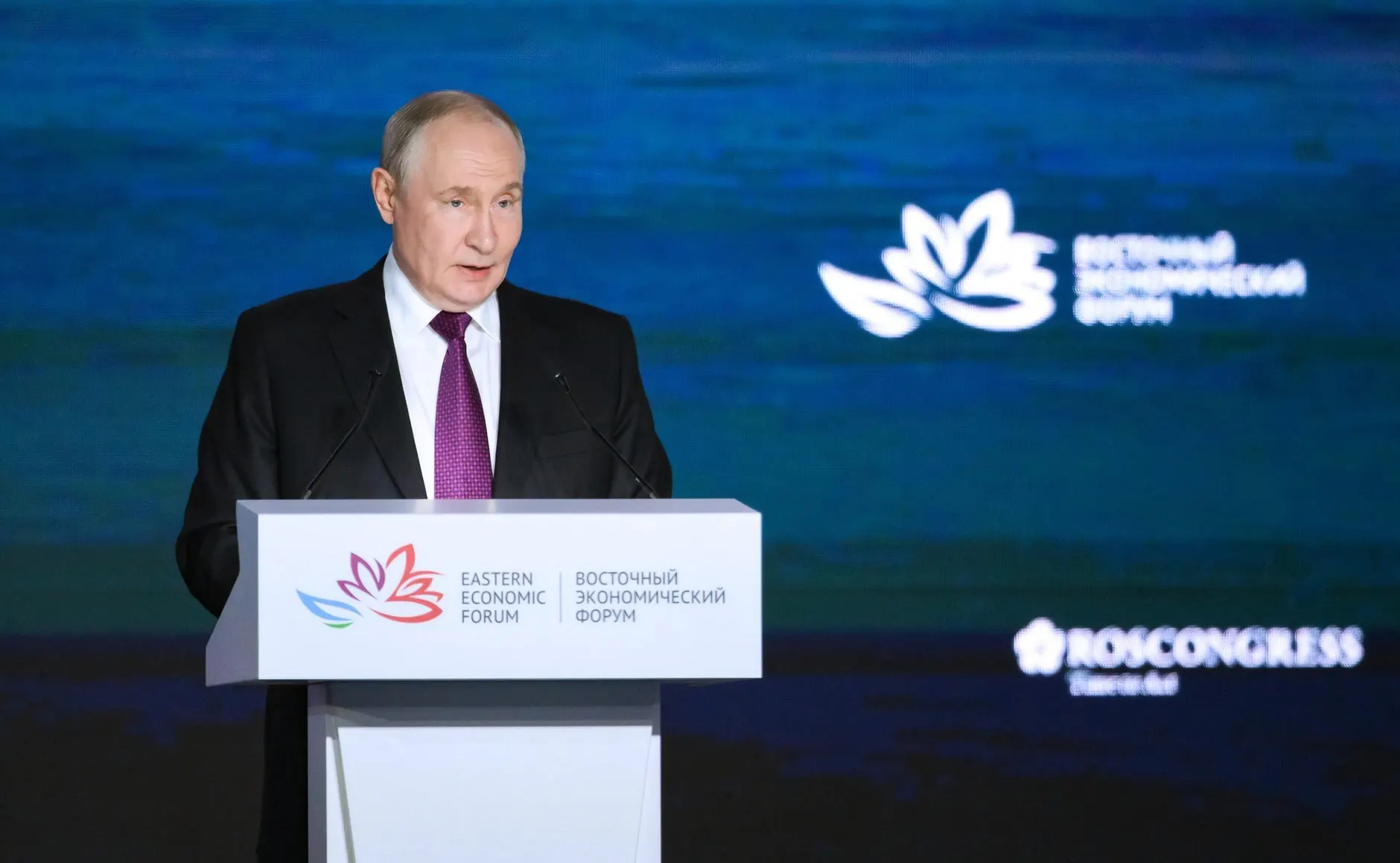 Президент подчеркнул важность комплексного подхода к демографическим вопросам и отметил, что военная операция не является основным драйвером рождаемости.