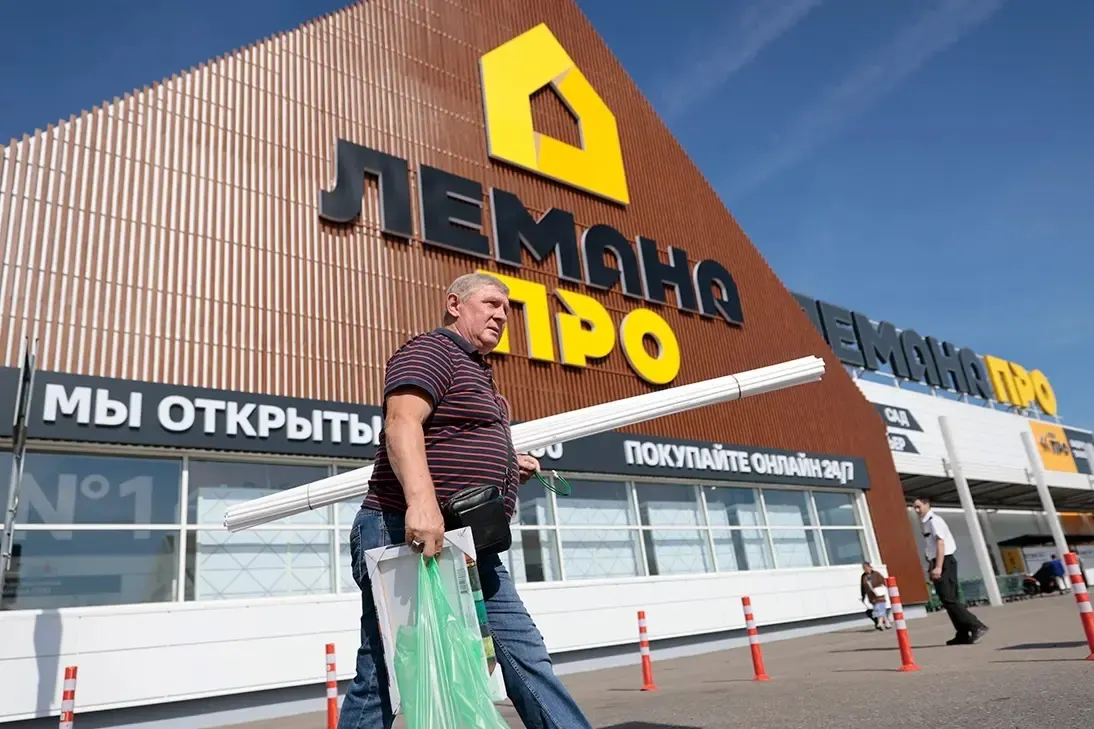 Указом властей переданы контроль над рядом компаний во временное управление, затрагивая логистику и девелоперский сектор. Рассмотрены состав активов и кадровые перемены.