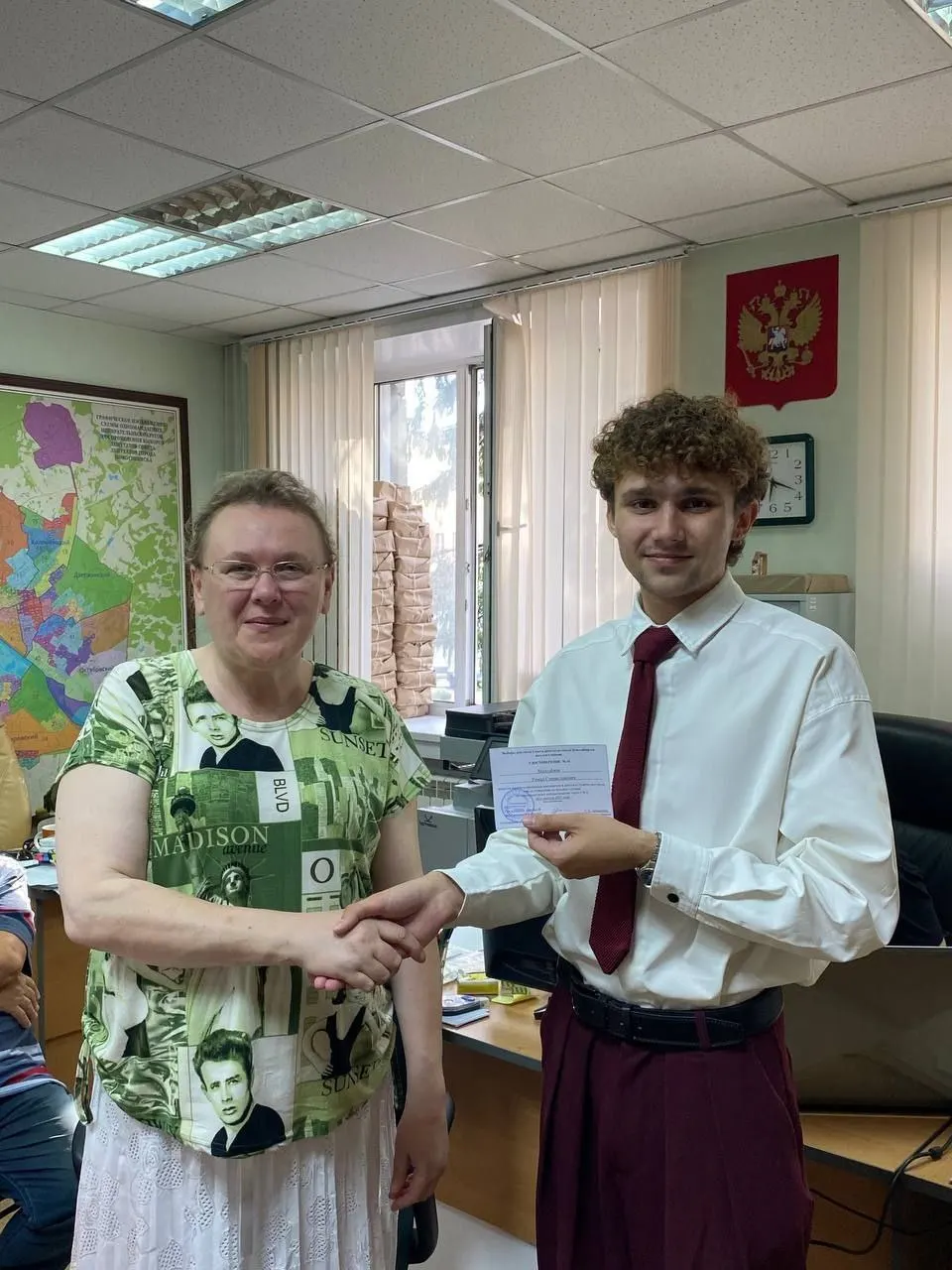 22-летний активист и юрист Роман Малозёмов включён в реестр иностранных агентов; ситуация осложняет кампанию и сбор подписей.