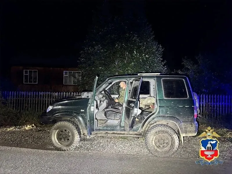 Во время ночного патруля водитель УАЗ был задержан в состоянии опьянения; в автомобиле обнаружено ружьё и мясо от незаконной добычи косули; ущерб природным ресурсам оценивается в 40 тысяч рублей.